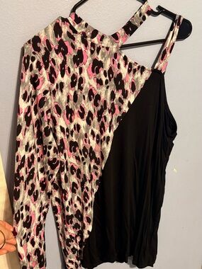 Sew In Love One-Shoulder Leopard-Print & Black Top
